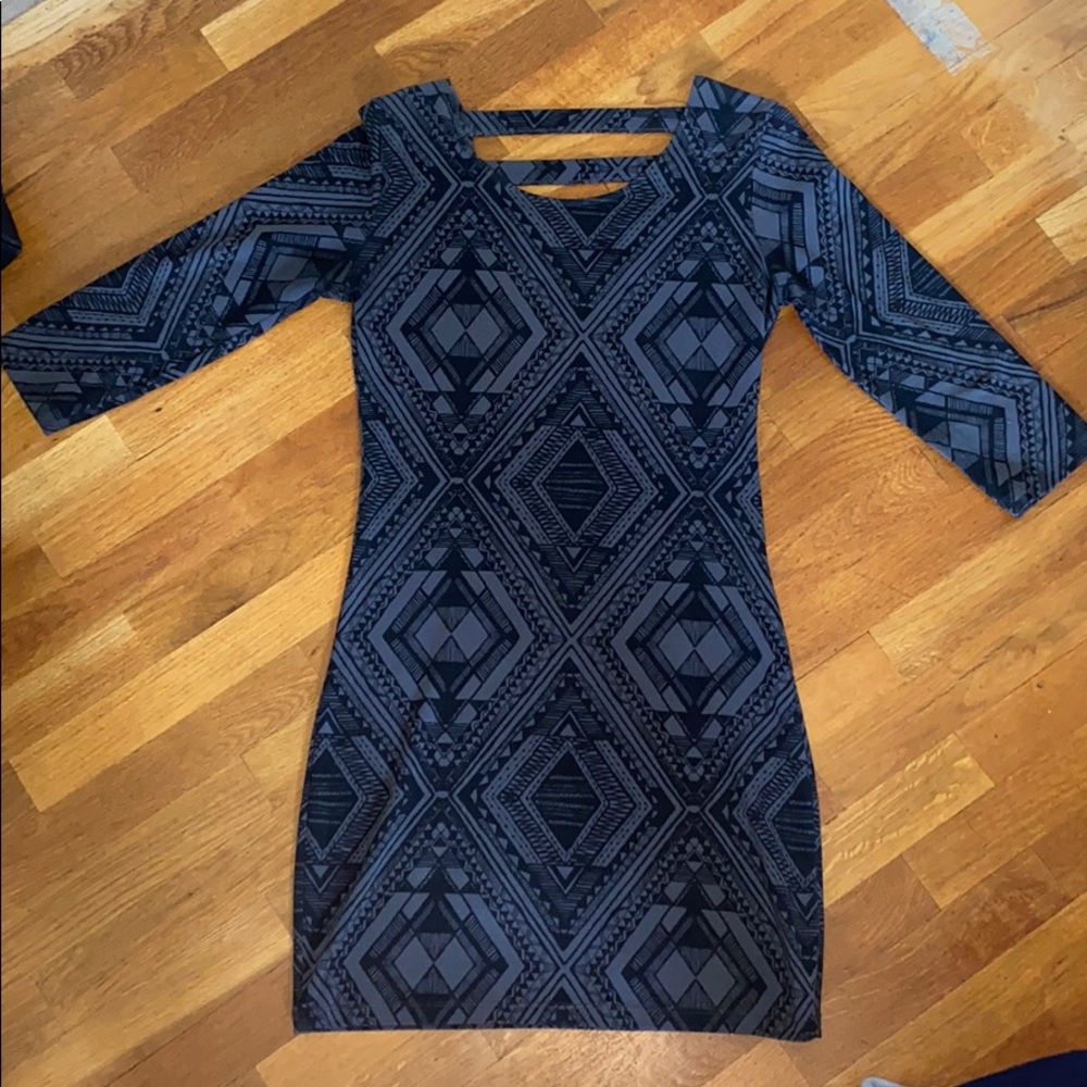 Women’s Billabong Bodycon Dress. Size Large.